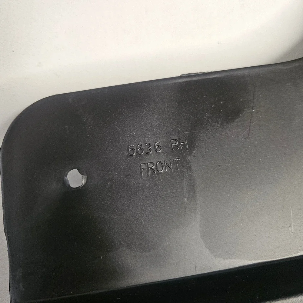Mud Flaps 5736‎ 5636 Guard Set Black Custom Molded Splash Toyota Hiace 2005-2018
